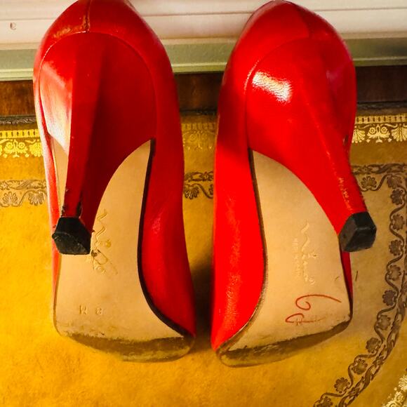 NINA Vintage Womens Red All Leather Peep Toe Heel Pumps Size 8 Made in Spain - Picture 9 of 12